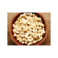Premium cashew nuts offered in large quantity with fast delivery